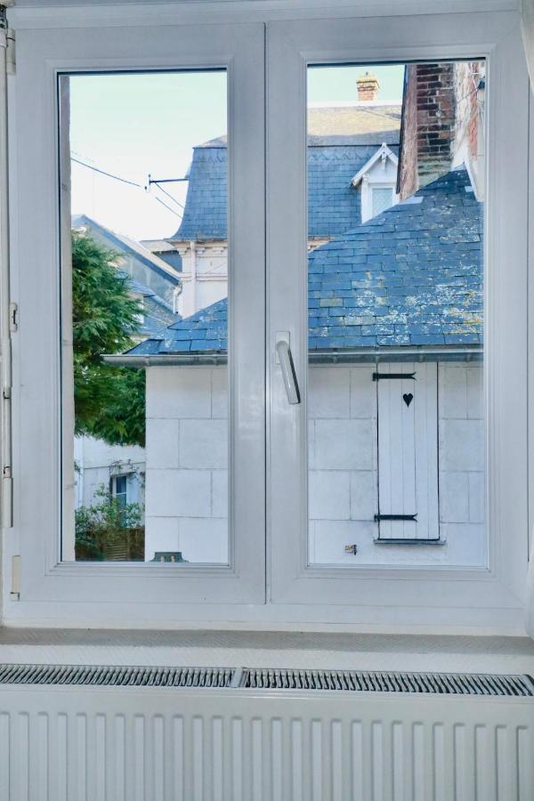 Charmante Maison De Pecheur A Trouville Exterior foto