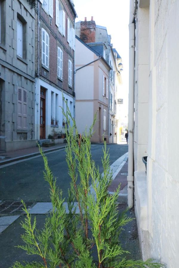 Charmante Maison De Pecheur A Trouville Exterior foto