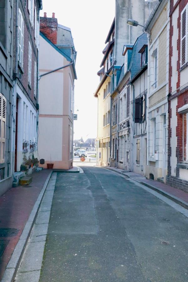 Charmante Maison De Pecheur A Trouville Exterior foto